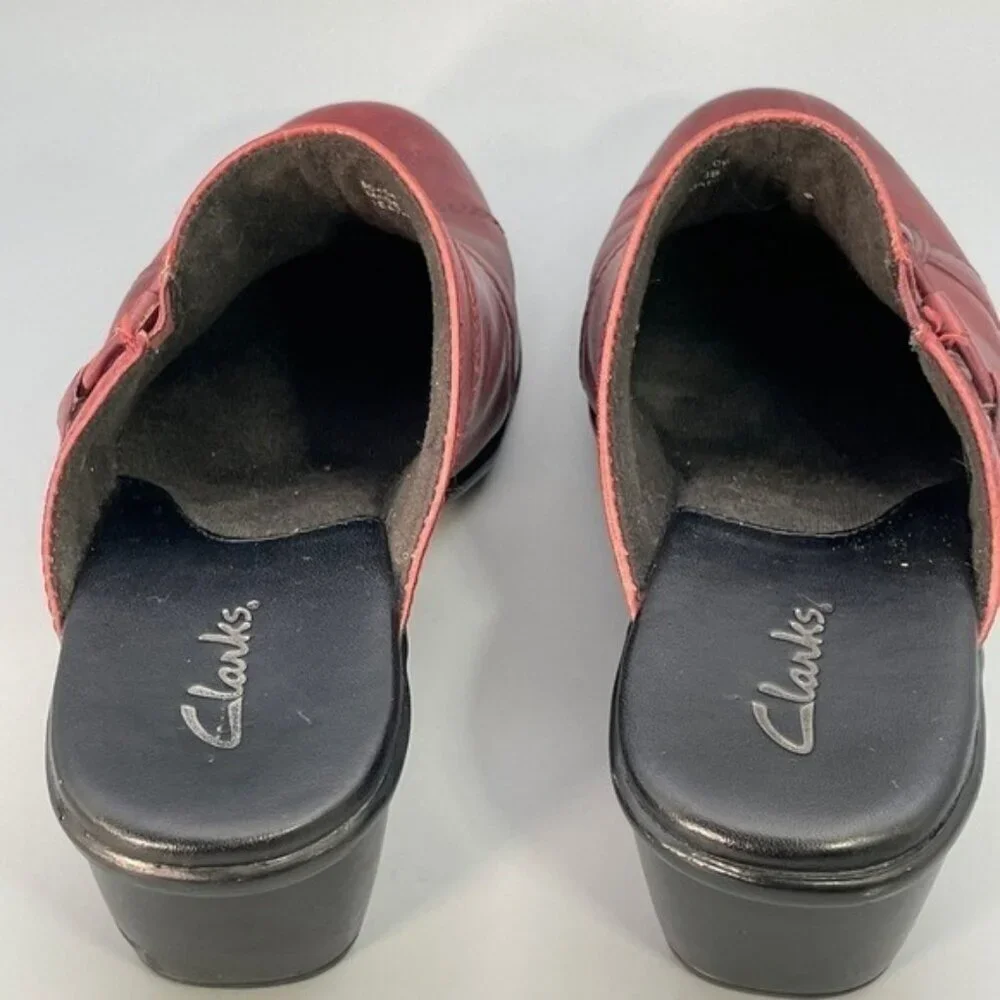 Clarks Leather Clogs Burgundy  Red SlipOn Comfort OrthoLite Footbed Women Size 7 - Picture 7 of 9